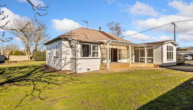 19 Lee Street, Southbridge