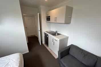 4D/167 Knighton Road, Hillcrest
