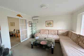 12 Sayers Crescent, Ilam