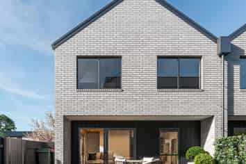2/142 Canon Street, EDGEWARE
