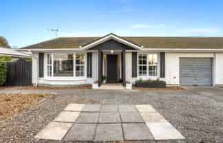 281 Avonhead Road, Avonhead