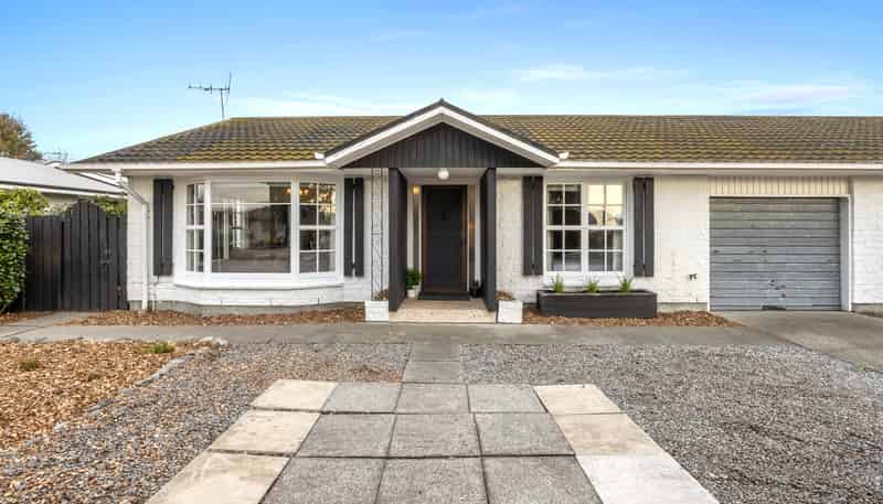 281 Avonhead Road, Avonhead