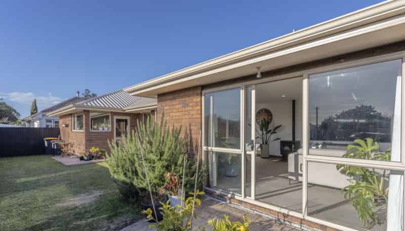 267A Lake Terrace Road, Shirley