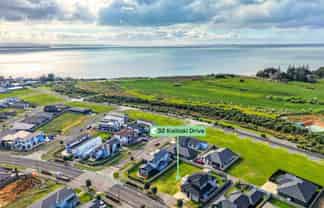 32 Kaitiaki Drive, Clarks Beach