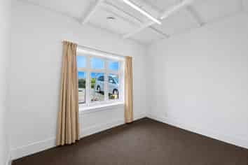 581 New North Road, Kingsland