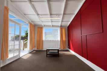 581 New North Road, Kingsland