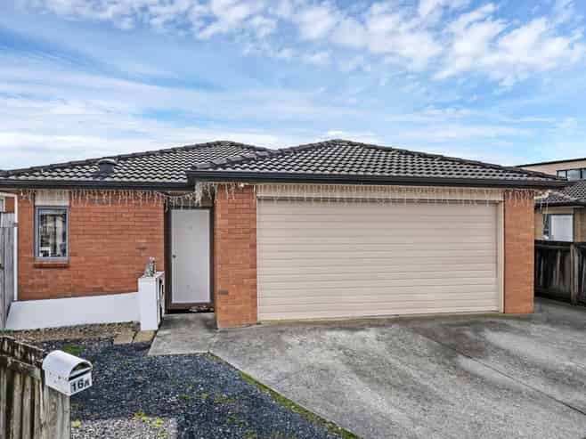 16a Shayla Place, Mangere