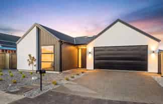 11 River Stone Drive, Halswell