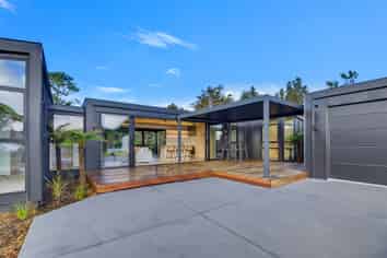 1 Inspired Way, Pauanui