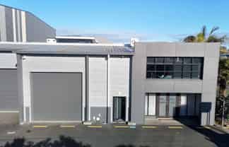 High-Visibility Industrial Unit