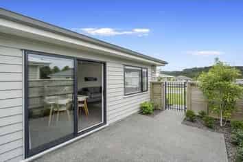 25 Henrietta Maxwell Grove, Wainuiomata
