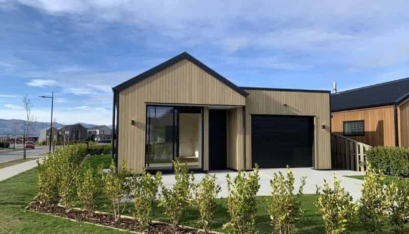 10 Gowanbrae Lane, Wanaka