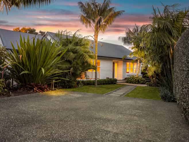 58 Church Street, Devonport