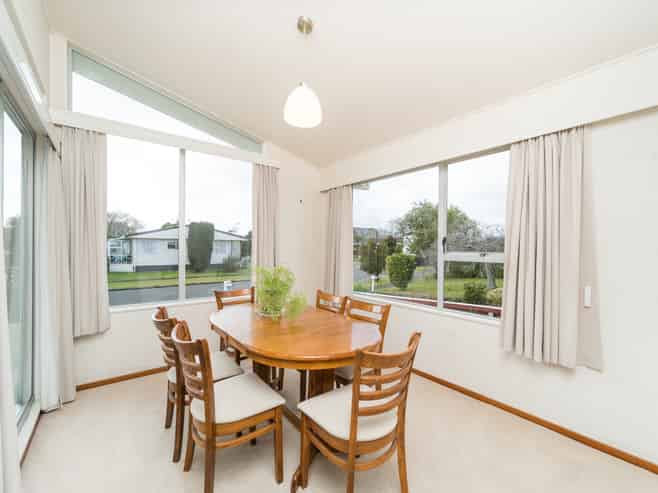 12 Kapiti Place, Awapuni