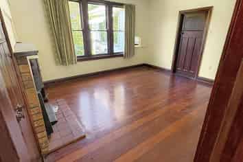 2911 Pourerere road, Omakere