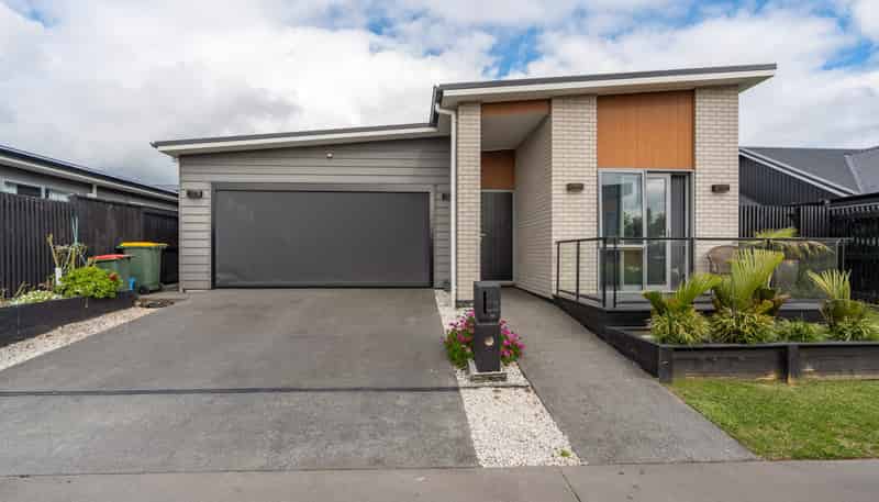 33 Couldsack Avenue, Chartwell