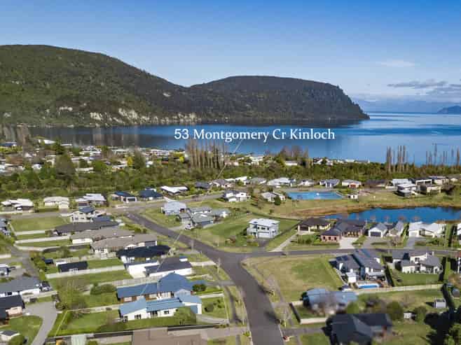 53 Montgomery Crescent, Kinloch