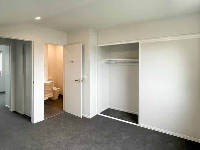 15/24 Percy Street, Phillipstown