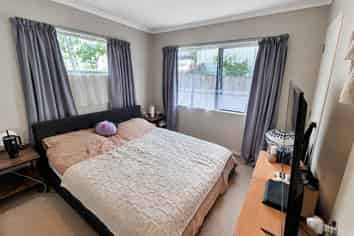 28B Waimumu Road, Massey