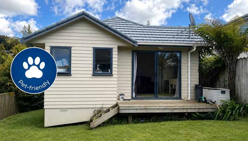 28B Waimumu Road, Massey