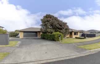 30 Jules Crescent, Bell Block