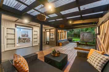 16 Forrest Hill Road, Forrest Hill