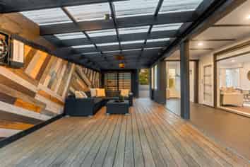 16 Forrest Hill Road, Forrest Hill
