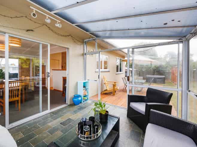 15 Belgrave Place, Awapuni