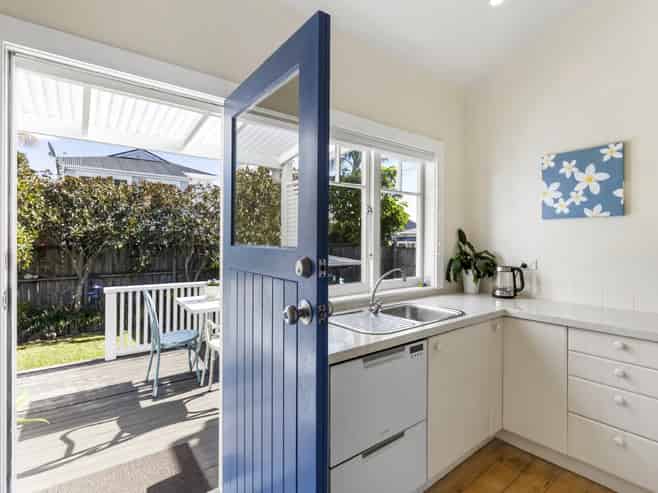 7 High Street, Devonport