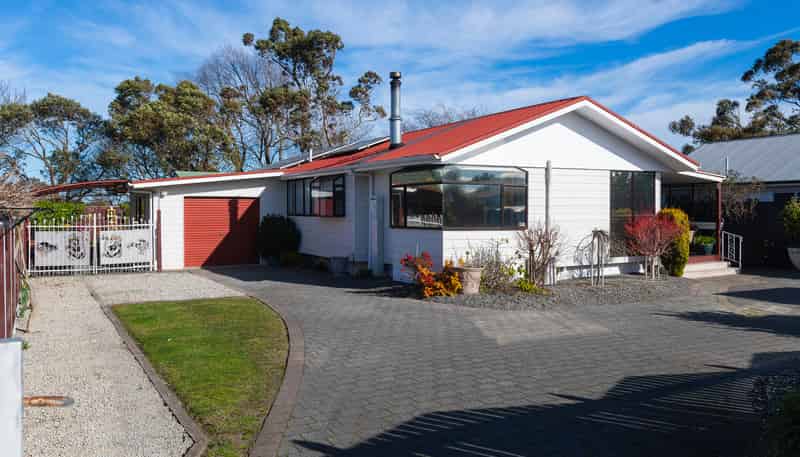 378 Nelson Road, Riverdale