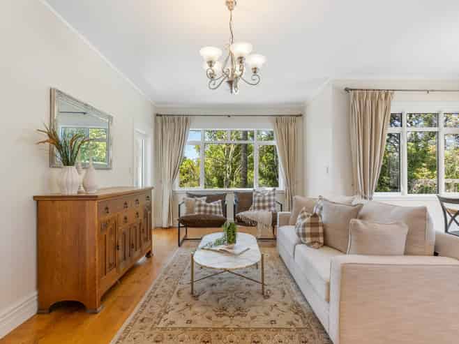 4 Kereru Grove, Greenhithe