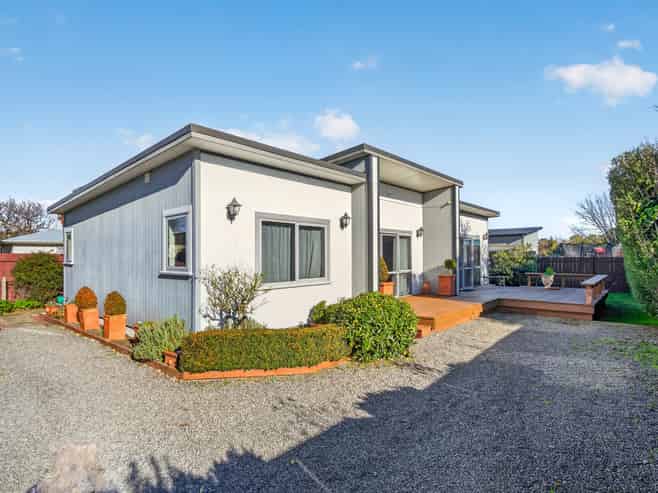 34 Dublin Street, Martinborough