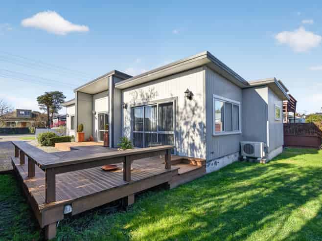 34 Dublin Street, Martinborough
