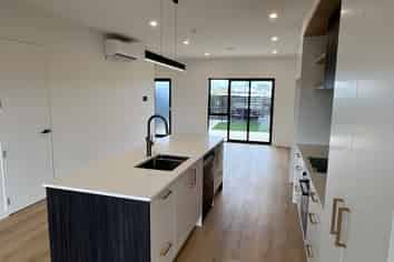 Auckland - Address withheld