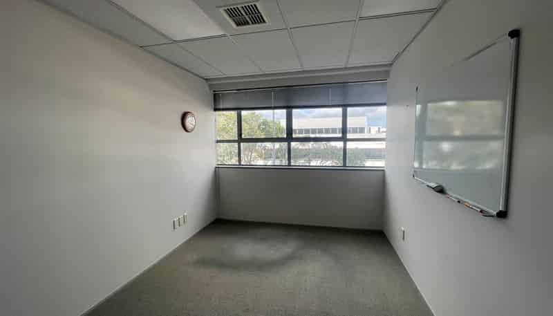  L2, Suite 2, 507 Lake Road, Takapuna