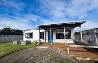 17 Ballantrae Place, Highlands Park