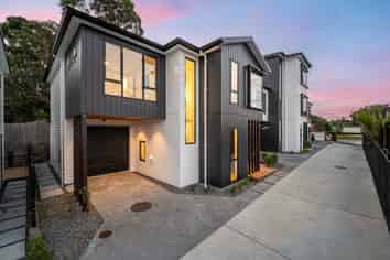 6/8 Park Rise, Campbells Bay