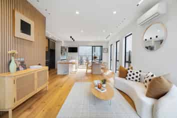 6/8 Park Rise, Campbells Bay
