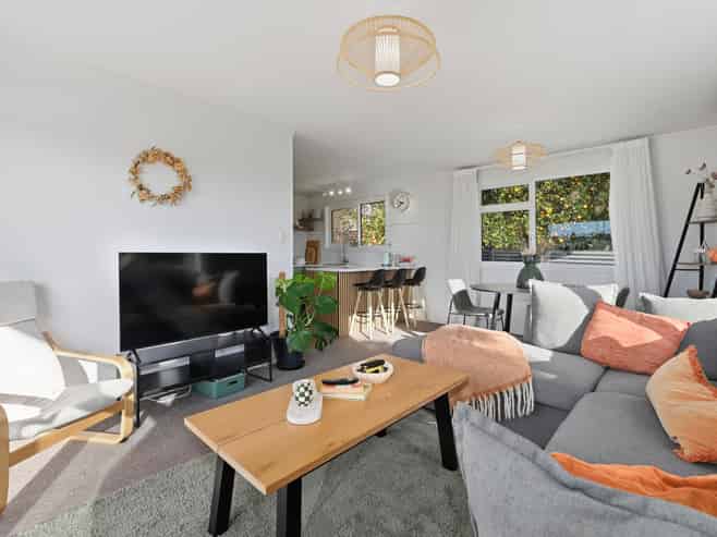 38A Queen Road, Bellevue