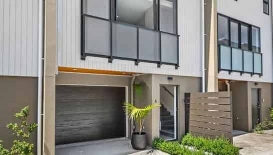4/20 Penzance Road, Mairangi Bay