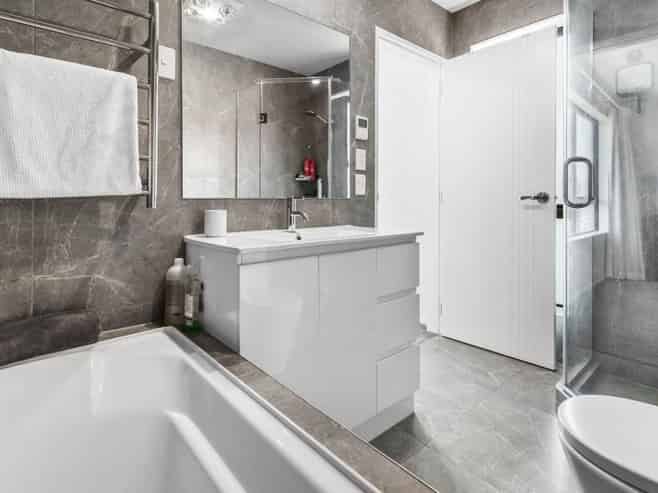 4/20 Penzance Road, Mairangi Bay