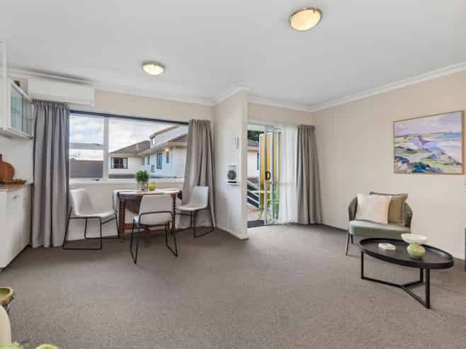 6/10 Second Avenue, Avenues