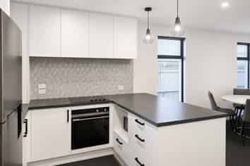 5/677 Worcester Street, Linwood