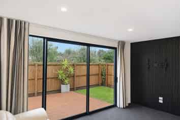 5/677 Worcester Street, Linwood