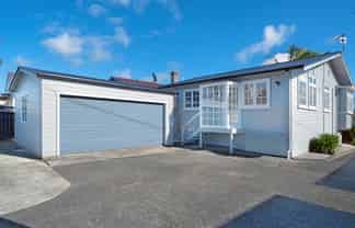 116 Hutchinson Avenue, New Lynn