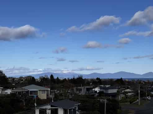 5 Boundary Road, Waipahihi