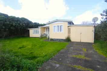 62 Valley Road, Hikurangi