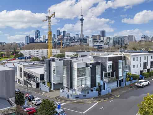 Rare Freemans Bay site: hold or redevelop