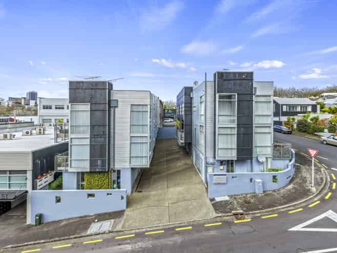 Rare Freemans Bay site: hold or redevelop