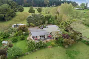 1910 Pipiwai Road, Purua